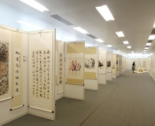 盐城射阳县租赁展板报价与加工铝塑复合板服务指南